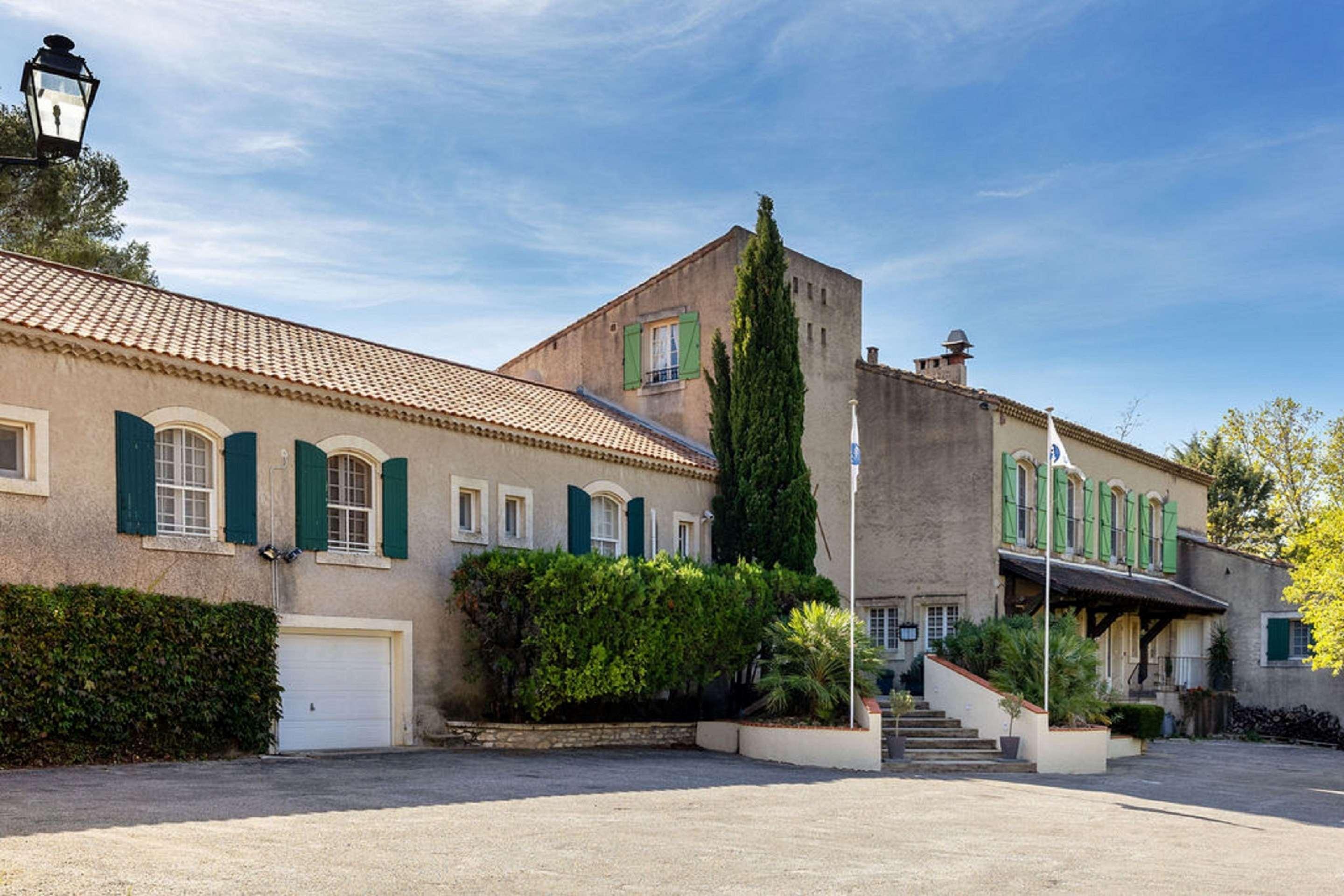 Best Western Le Val Majour Fontvieille Bagian luar foto