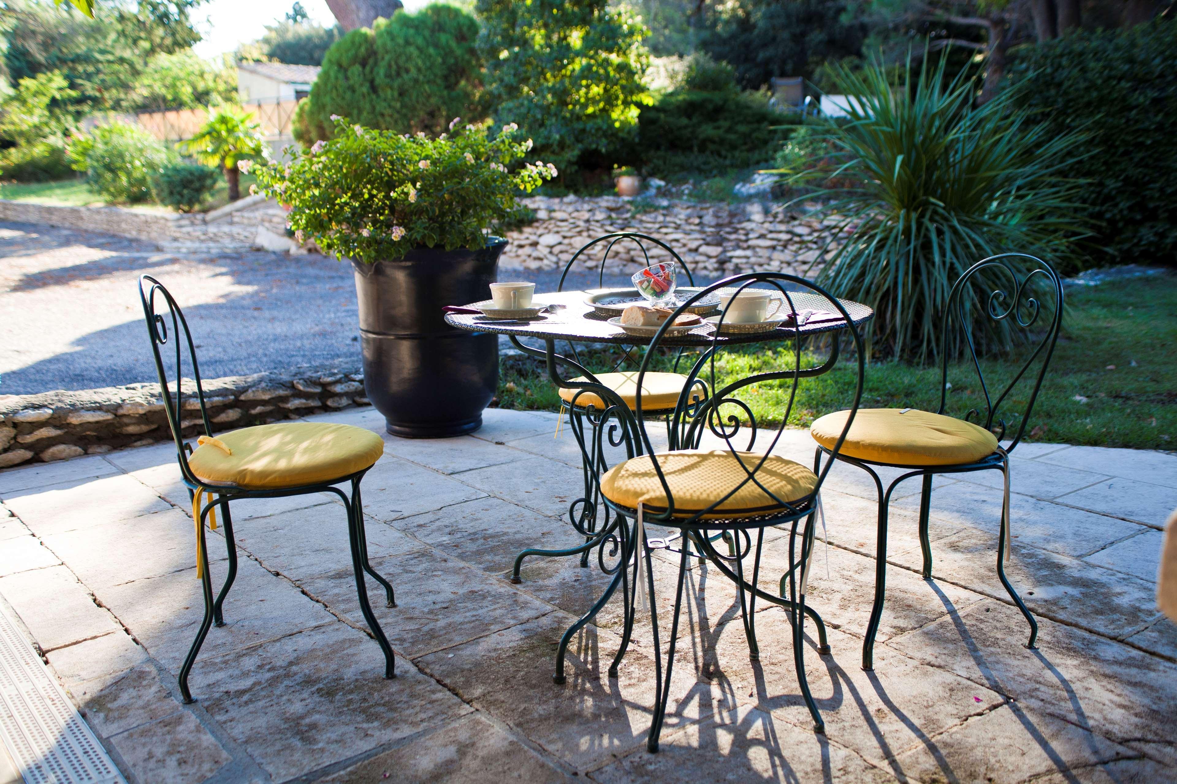 Best Western Le Val Majour Fontvieille Bagian luar foto